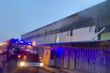 Фотография к новости: 30 бутиков горело в столичном рынке "Big Шанхай"