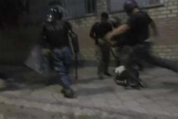 Фотография к новости: В Сети опубликовали видео разгона, который происходил в районе бишкекской площади Ала-Тоо