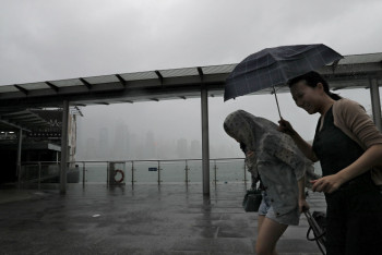 Фотография к новости:  Супертайфун стал причиной эвакуации более миллиона человек в Китае