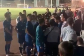 Фотография к новости: Болельщики "Иртыша" в грубой форме высказали футболистам свое недовольство 