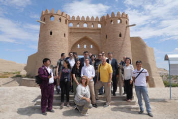 Фотография к новости: Иностранные журналисты расскажут о мавзолеях Туркестана