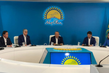 Фотография к новости: Политсовет Nur Otan начал заседание по вопросам подготовки к электоральному периоду