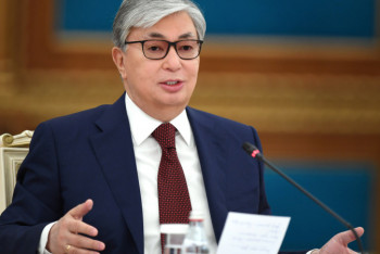 Фотография к новости: Токаев пообещал рассмотреть проблему зарплат воспитателей детсадов