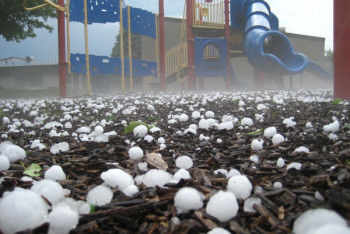 Фотография к новости: Сильная жара и град ожидаются в трех областях Казахстана