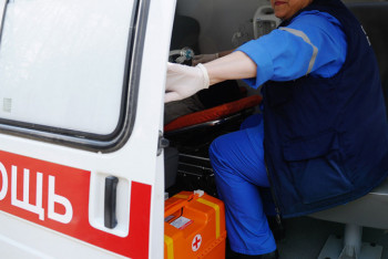 Фотография к новости: Мужчина напал на медиков "скорой помощи" в Нур-Султане