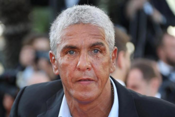 Фотография к новости: Звезда фильма "Такси" зачитал стих Абая на французском