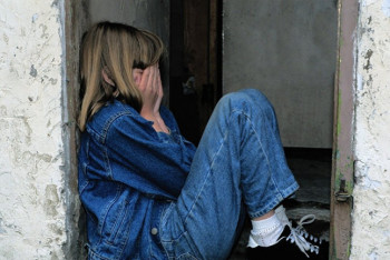 Фотография к новости: В Атырау по подозрению в изнасиловании несовершеннолетних задержаны трое мужчин