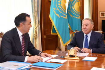 Фотография к новости: Назарбаев принял акима Алматы и главу Нацбанка