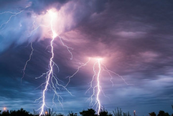 Фотография к новости: Грозы и сильный ветер ожидаются в Нур-Султане и пяти регионах РК