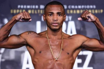 Фотография к новости: Лара нокаутировал брата "Канело" и завоевал титул чемпиона мира