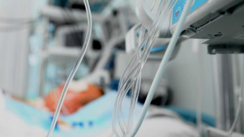 Фотография к новости: Родственники пациента избили костылем медперсонал реанимации в Алматы – больница