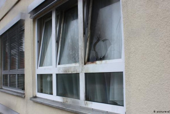 Фотография к новости: Более 600 нападений на беженцев совершено в Германии за полгода