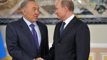 Фотография к новости: Нурсултан Назарбаев прибыл в Москву