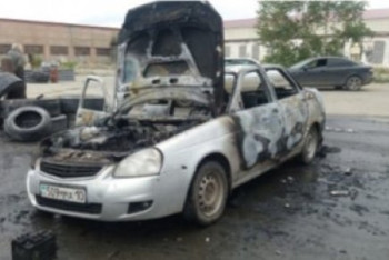 Фотография к новости: Авто с ребенком в салоне загорелось в Костанайской области 