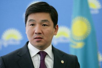 Фотография к новости: Численность китайских рабочих в РК сократилась в 3 раза за 3 года - Байбек