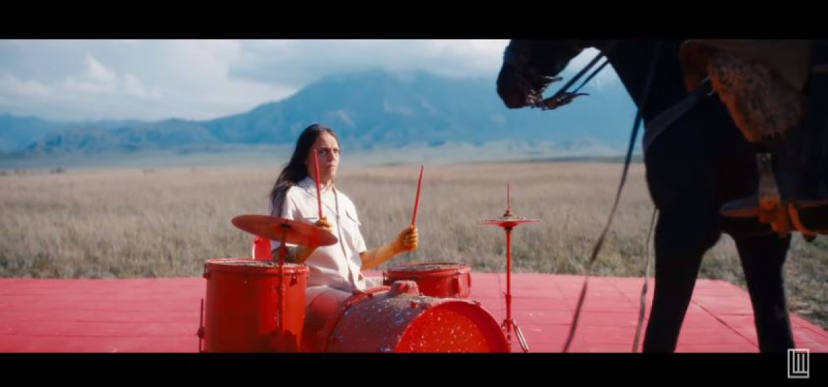  кадр из клипа