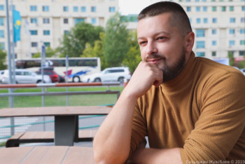 Фотография к новости: Режиссер "Орла и решки" рассказал, что удивило Беднякова в Алматы и почему 10 млн тенге на ролик о Казахстане - это хорошая цена