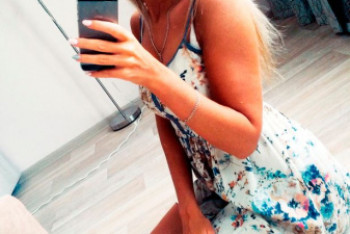 Фотография к новости: Россиянка погибла из-за того, что ее телефон упал в ванну