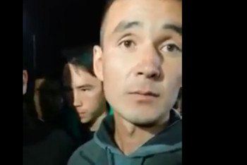 Фотография к новости: Пассажир  рассказал о том, что происходило в автобусе во время ДТП с поездом в Алматинской области