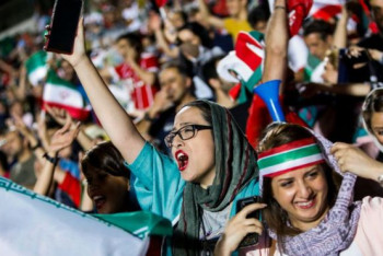 Фотография к новости: Иранские женщины смогут посещать футбольные матчи ЧМ ФИФА