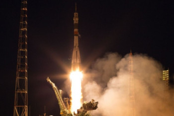 Фотография к новости: Последнюю в истории ракету "Союз-ФГ" вывезут на старт для пуска с Байконура