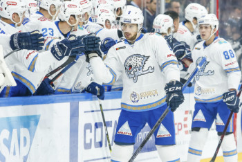 Фотография к новости: "Барыс" одержал волевую победу над "Трактором"