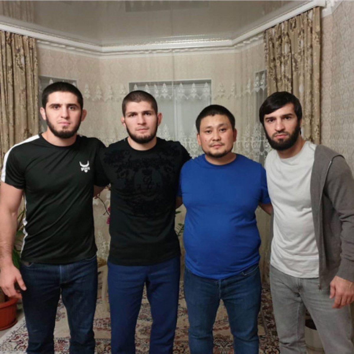  instagram / @khabib_nurmagomedov