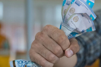 Фотография к новости: Деньги на операцию пожилой женщине похитил мужчина в Петропавловске