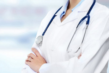 Фотография к новости: Врач спасла жизнь посетителя аптеки в Алматы 