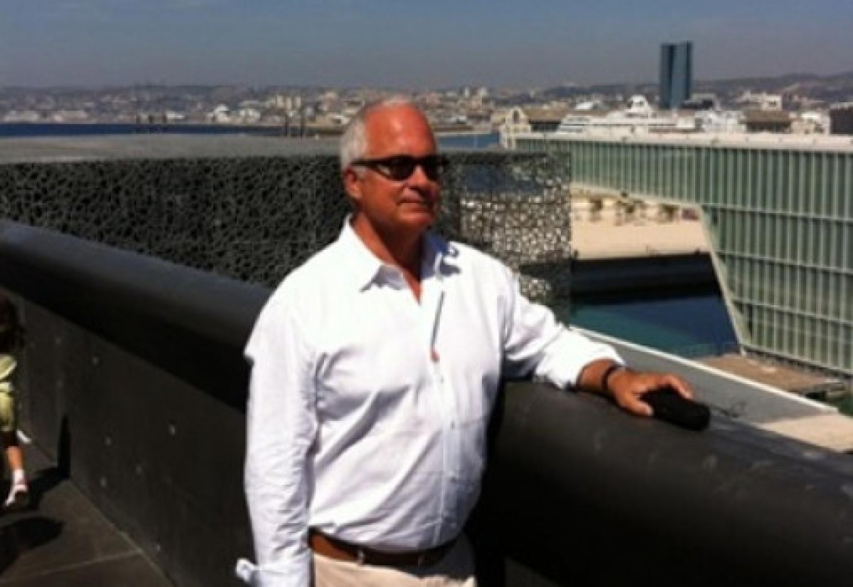  глава Ассоциации любителей "Токийского дворца" Бернар Шенбо