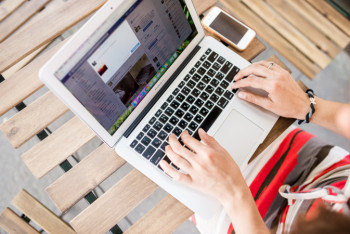 Фотография к новости: Каждый пятый житель Великобритании не пользуется Интернетом – исследование