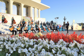 Фотография к новости: Очередной творческий сезон работников культуры стартовал в Алматинской области