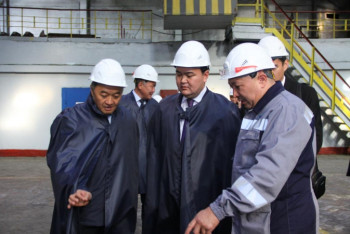 Фотография к новости: Касымбек объявил выговор акиму Жезказгана за проблемы с водоснабжением