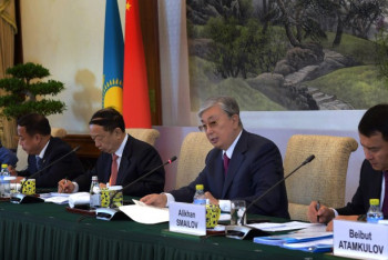 Фотография к новости: Касым-Жомарт Токаев встретился с представителями деловых кругов КНР