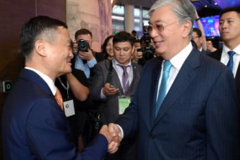 Фотография к новости: Токаев встретился с основателем компании Alibaba  Джеком Ма