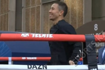 Фотография к новости: Головкин под овации провел открытую тренировку на улице Нью-Йорка 