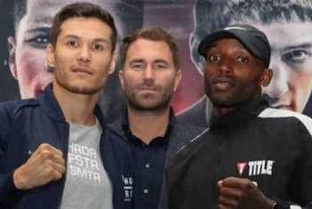 Фотография к новости: Данияр Елеусинов и Решард Хиксон провели дуэль взглядов 