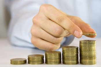 Фотография к новости: Число получателей соцпомощи в Казахстане удивило депутата 