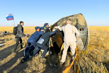 Фотография к новости: "Союз МС-12" успешно приземлился в Казахстане 