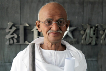 Фотография к новости: Прах Махатмы Ганди украли из мемориала в Индии