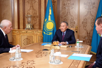 Фотография к новости: Елбасы принял президента Национальной академии наук 