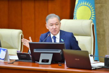 Фотография к новости: Нигматулин сравнил работу руководителей госорганов с квартетом из басни Крылова