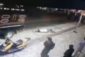 Фотография к новости: Мексиканского мэра привязали к пикапу из-за невыполненного обещания построить дорогу