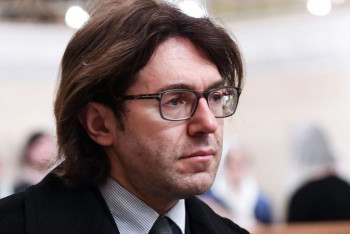 Фотография к новости: Андрей Малахов приехал в посольство Кыргызстана с извинениями 