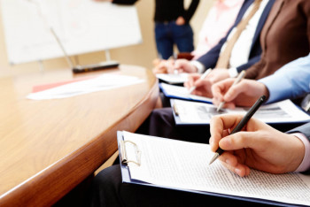 Фотография к новости: Директорам казахстанских школ будут доплачивать за эффективную работу