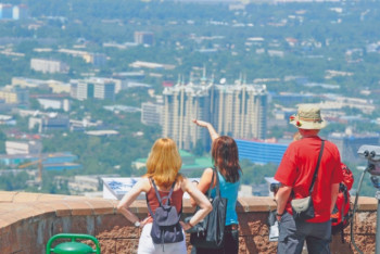 Фотография к новости: В Казахстане намерены усилить защиту прав граждан от недобросовестных туроператоров