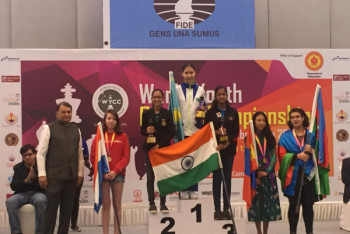 Фотография к новости: Золото и серебро завоевали казахстанки на юношеском ЧМ по шахматам