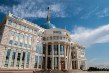 Фотография к новости: Токаев принял Мами