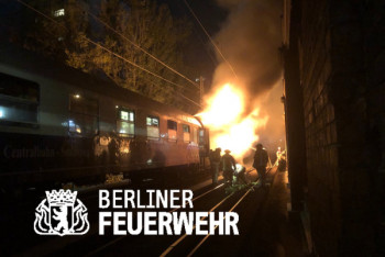 Фотография к новости: Поезд с футбольными фанатами загорелся в Берлине