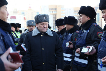 Фотография к новости: Полицейские Нур-Султана переоделись в зимнюю форму